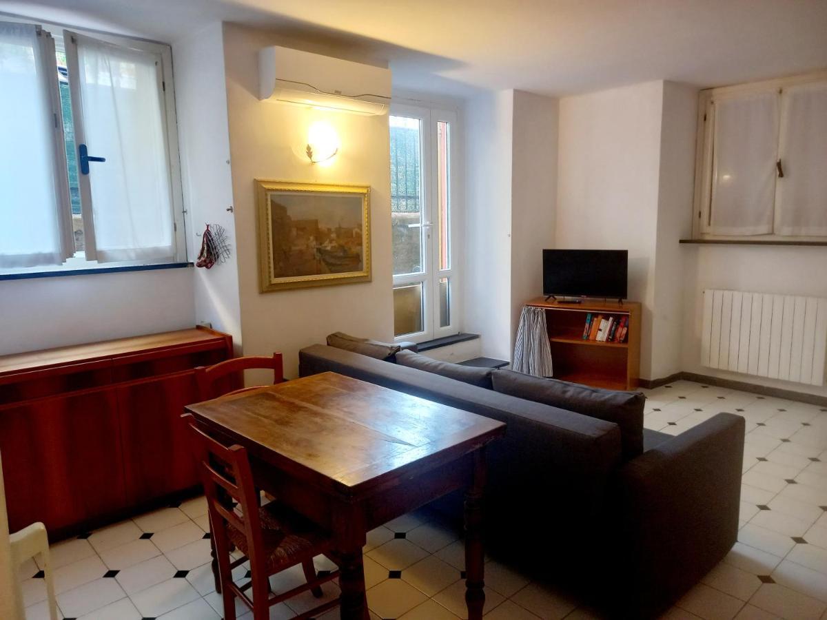 La Casa Di Anna Apartment Леванто Екстериор снимка